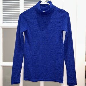 Athleta Turtle Neck Shirt, Size XS